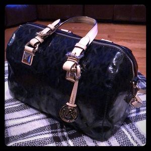 Michael Kors Black Grayson Bag Medium
